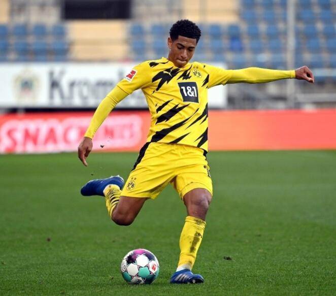 功成身退，阿尔巴、布斯克茨在退役之战中夺得美职联总冠军