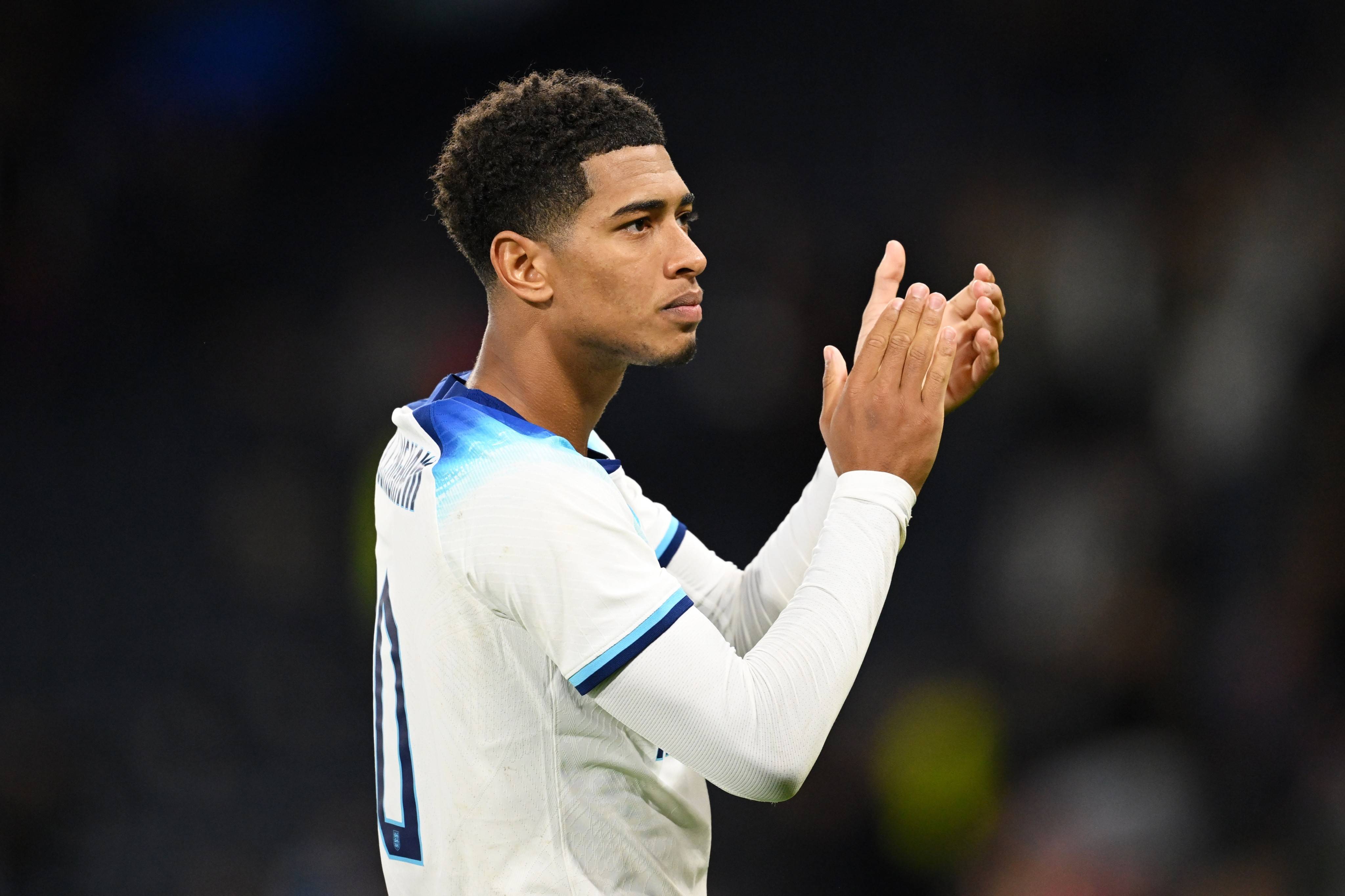 CBA官网：广厦取消肯尼-伯顿注册 重新注册巴里-巴顿