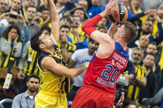 Uzi承认洗澡梗是做错了：情绪激动没控制住，大家不要学我