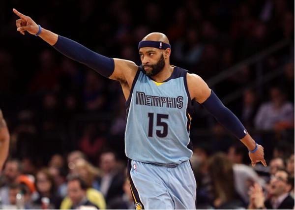 打爆火箭二队！国王二队后场老将打出了一场现象级的表现？